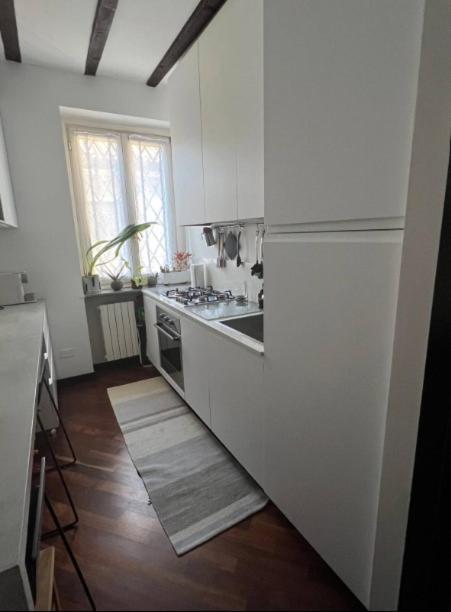 Cozy One Bedroom Apartment In Milano, Brera Екстериор снимка